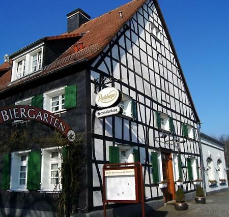 Hotel Restaurant Westfalenkrug วุปปาทัล ภายนอก รูปภาพ