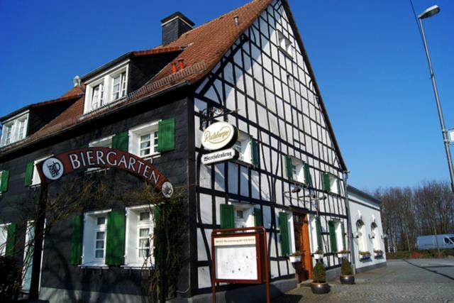 Hotel Restaurant Westfalenkrug วุปปาทัล ภายนอก รูปภาพ